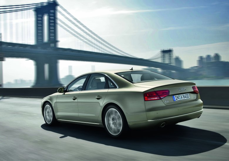 Audi a8l 2012