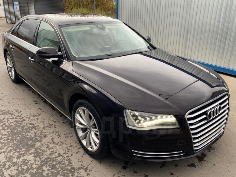 Audi a 8 long