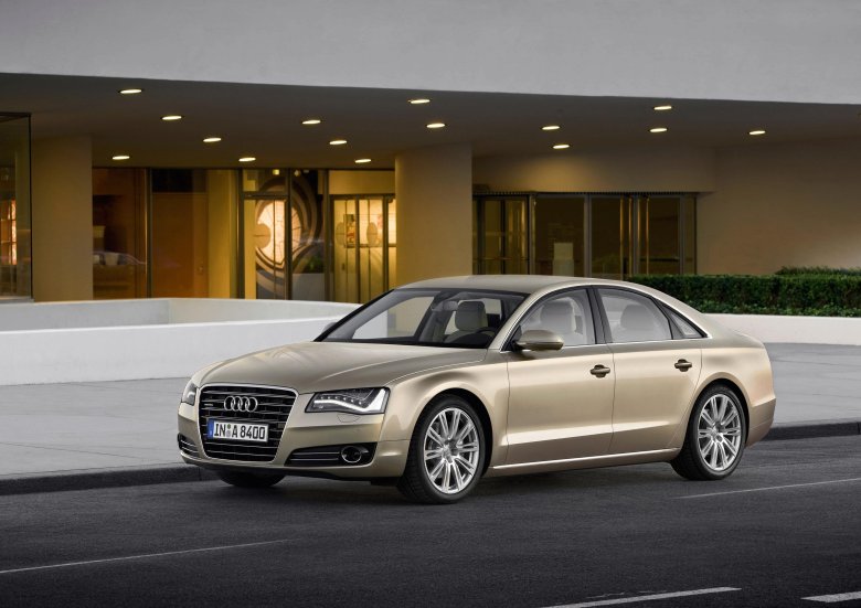 Audi a 8 2011