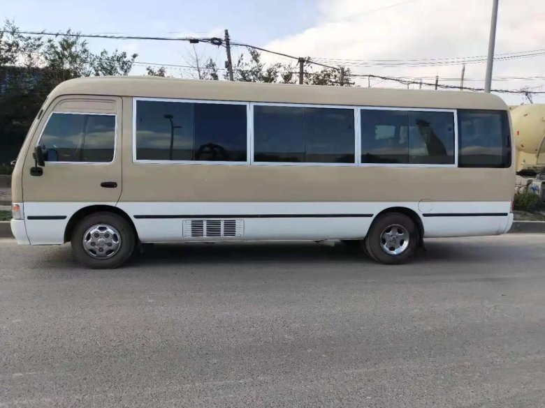 Автобусы тойота 20 мест