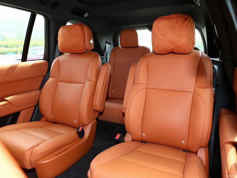 Li auto l7 оранжевый салон