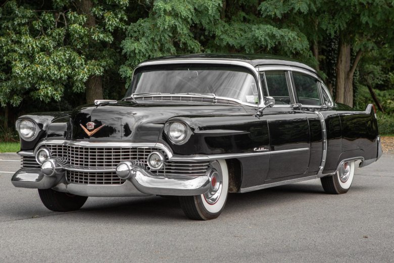 Cadillac fleetwood 1955