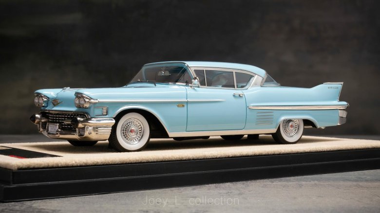 Кадиллак девиль 1958