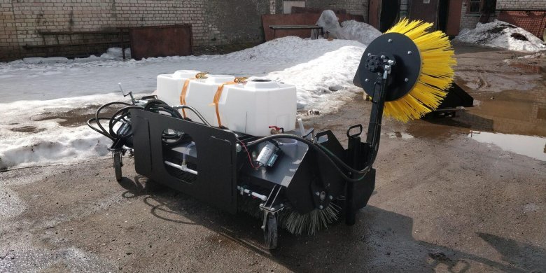 Щетка дорожная