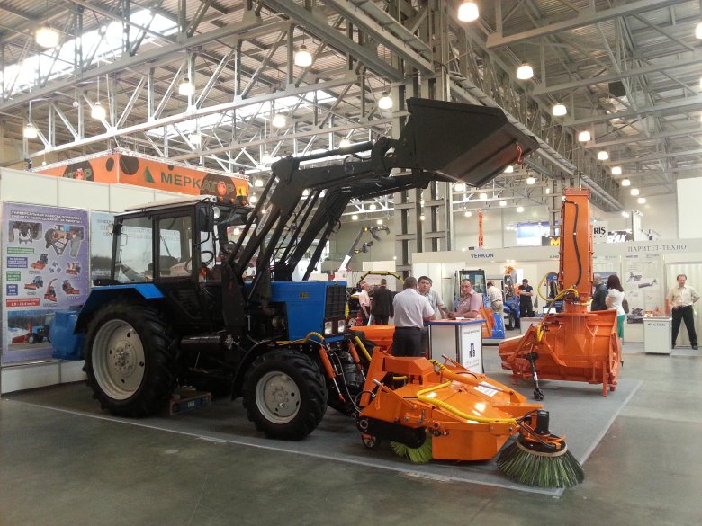 Щетка фронтальная совковая щфс 2.0 для мтз 82