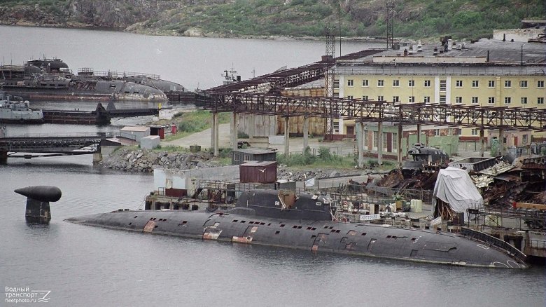 Гаджиево база подводных лодок северного флота