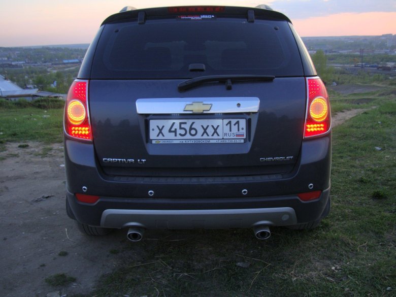 Шевроле каптива зад