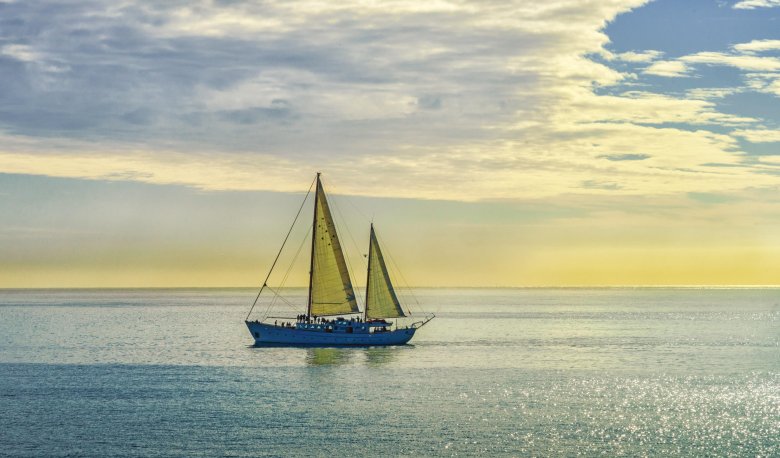 Парусная яхта кингфиш 40