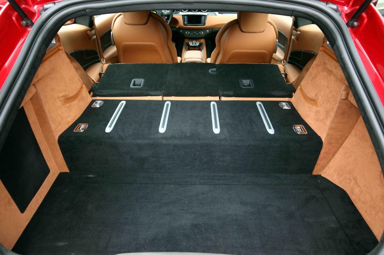 Ferrari ff багажник