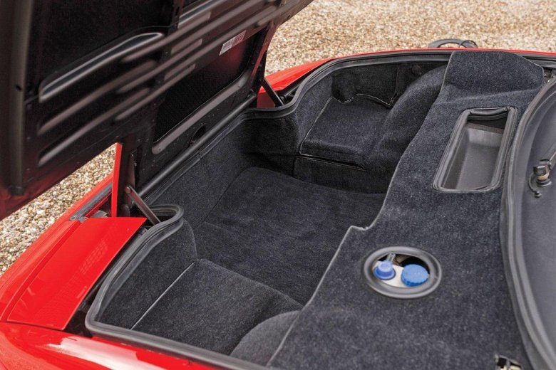 Феррари багажник