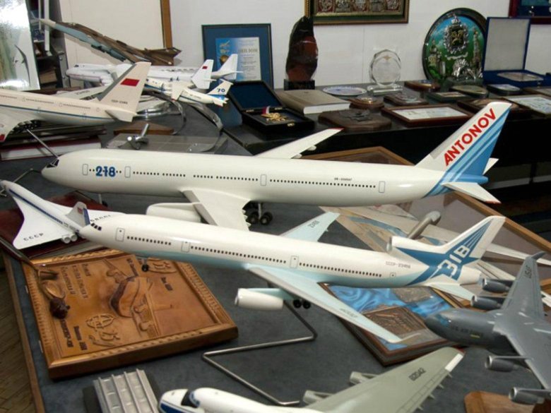 Макет самолета