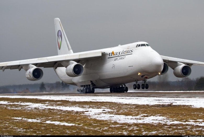 Самолет антонов