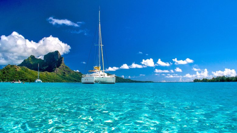 Бора голубая лагуна