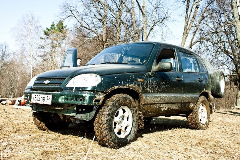 Нива шевроле 2004