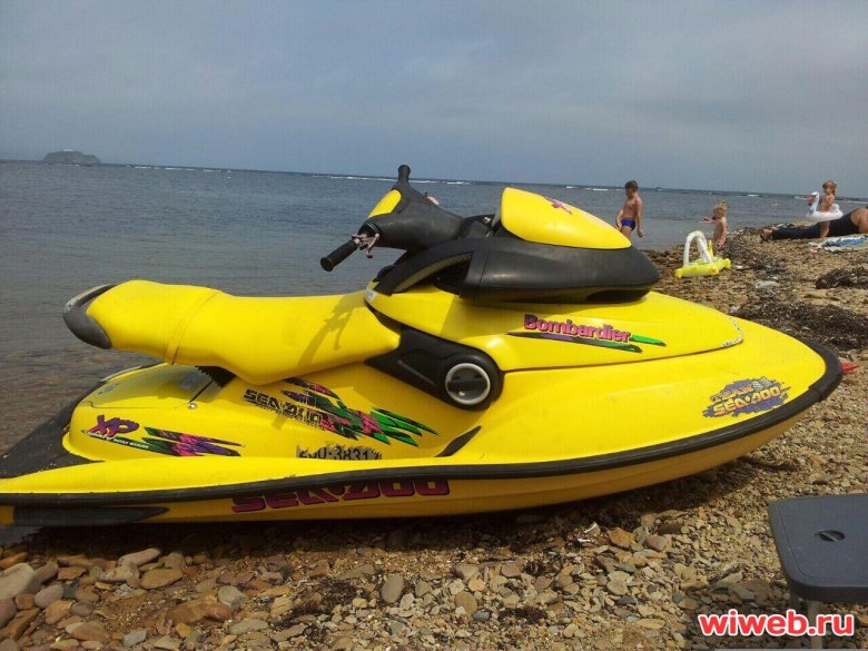 Гидроцикл бомбардир sea doo