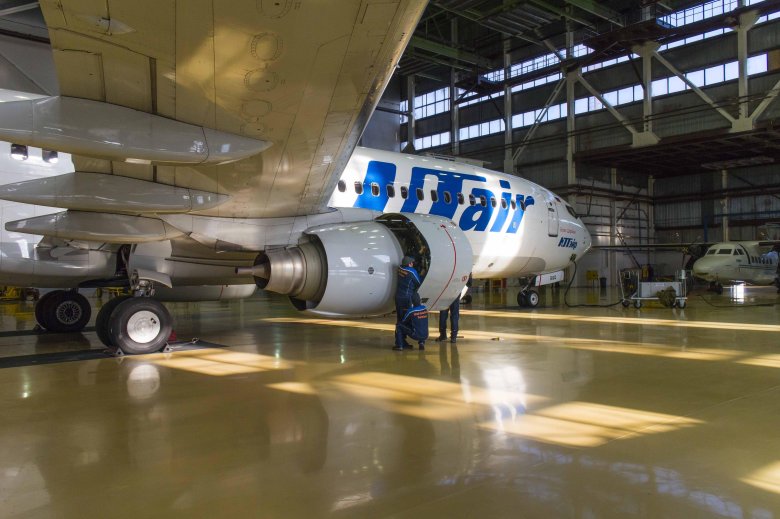 Самолеты ютэйр