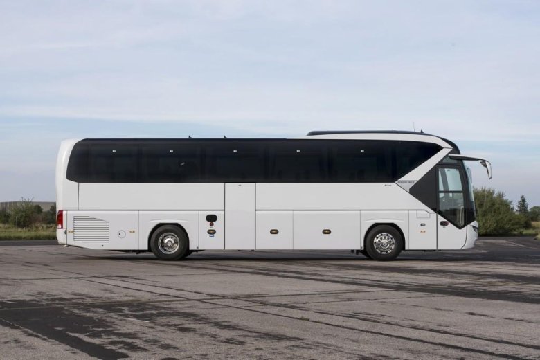 Автобус neoplan tourliner