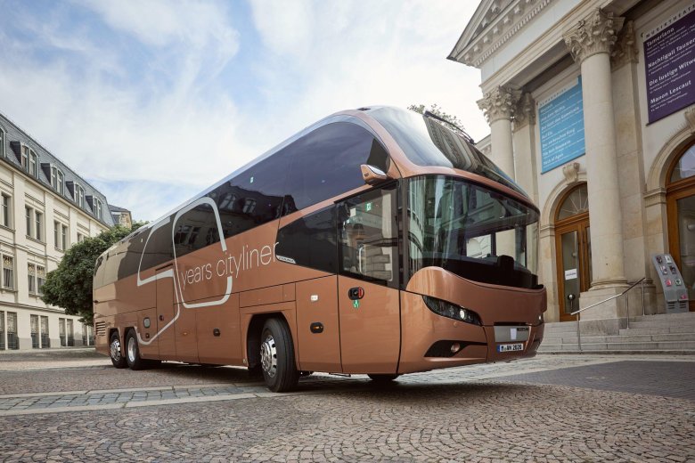 Автобус neoplan