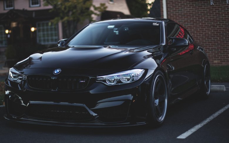 Bmw m 4 черная