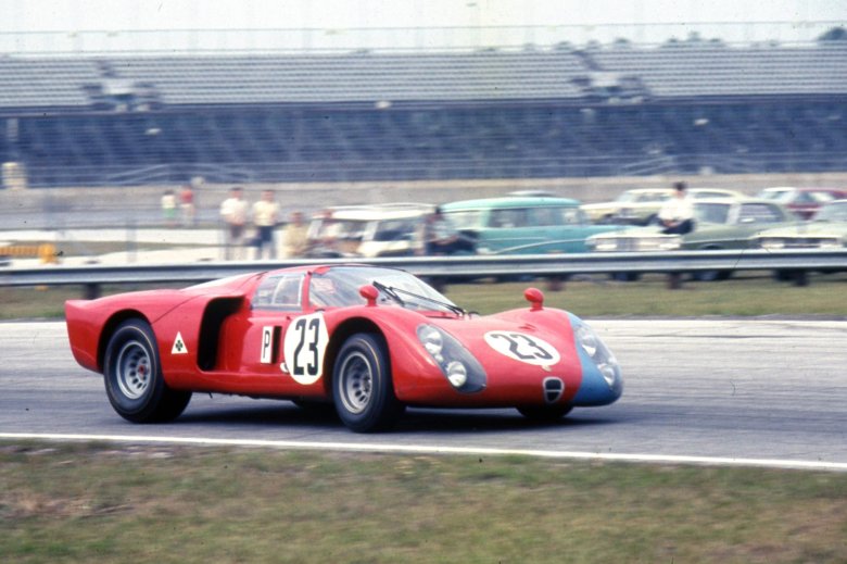 Alfa romeo 33.2 daytona