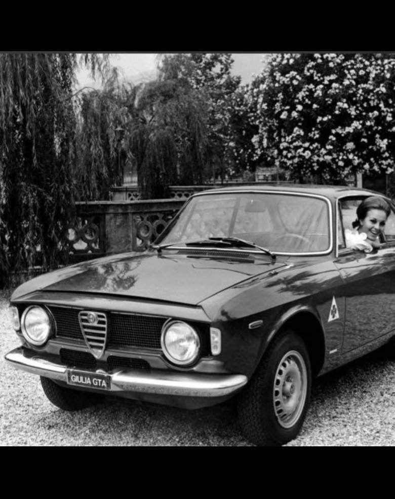 Alfa romeo giulia sprint gta