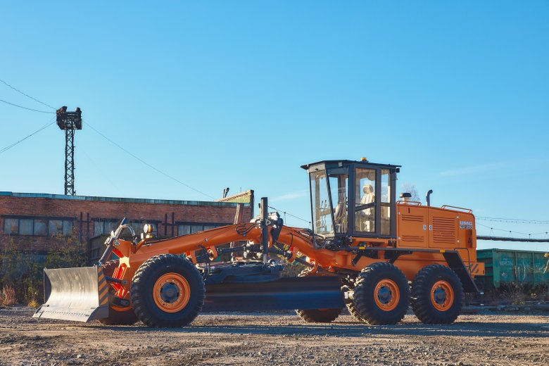 Автогрейдер дз 250