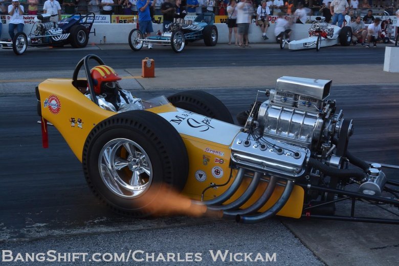 Драгстер топ фуел