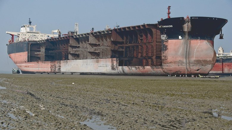 Самый большой нефтеналивной танкер в мире