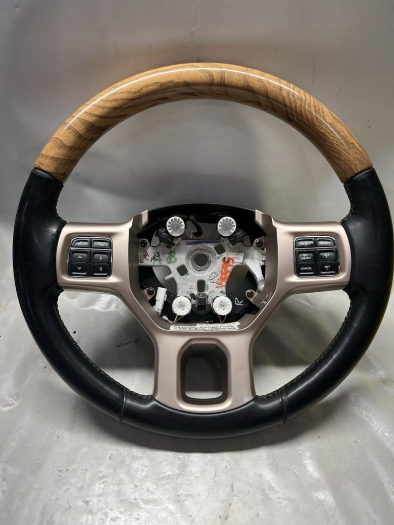 Руль гранд чероки