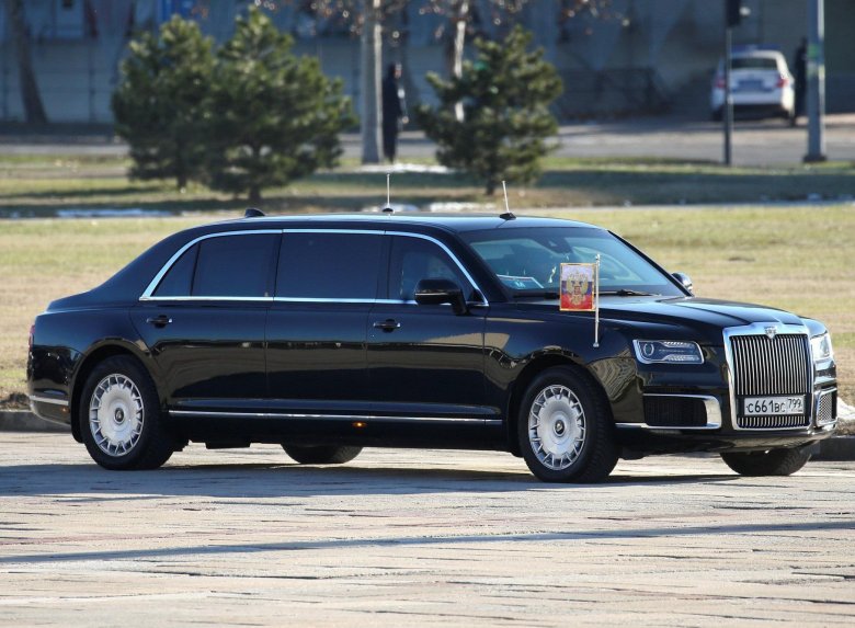 Лимузин аурус