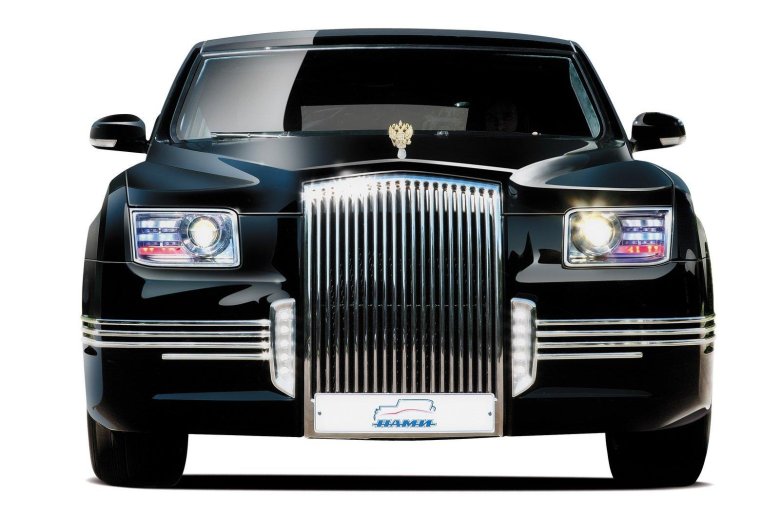 Президентский кортеж аурус