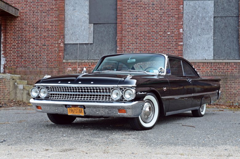 Ford galaxie 1961