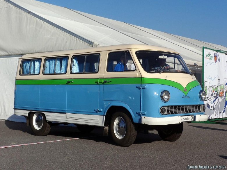 Раф 977 микроавтобус