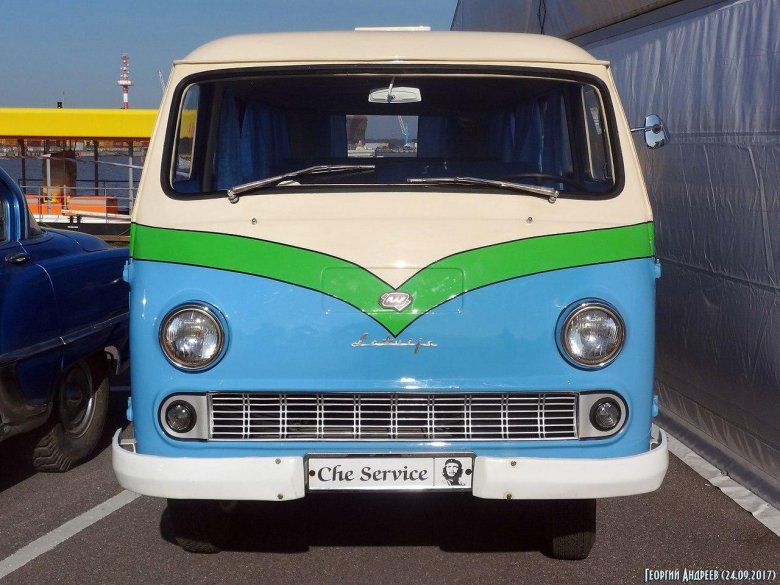 Микроавтобус раф