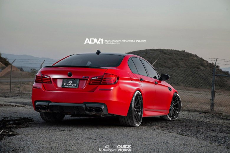 Bmw m5 f10 red