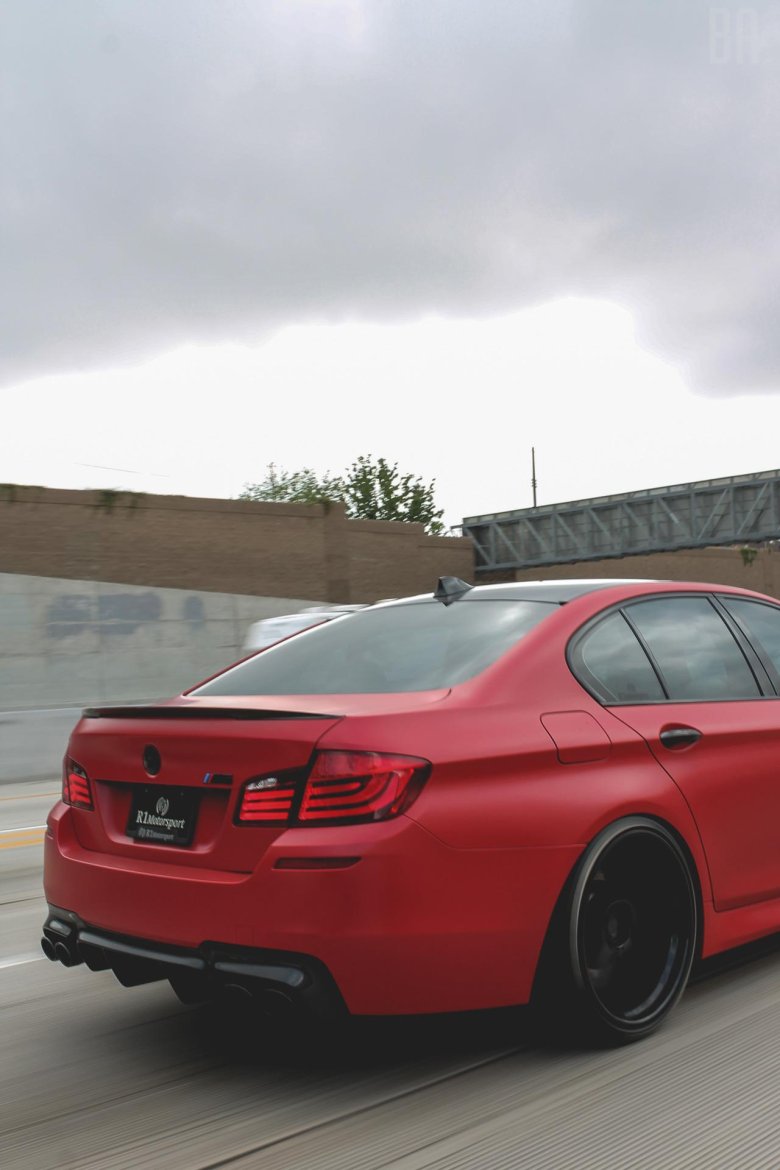Bmw m5 f10 red