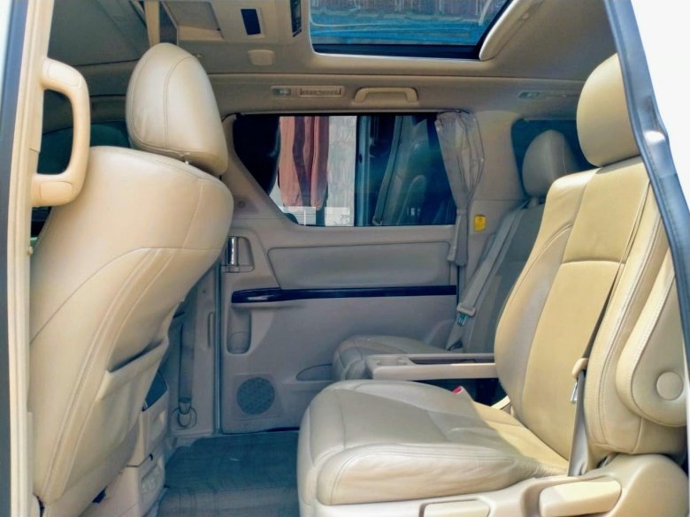 Тойота альфард 2004 салон