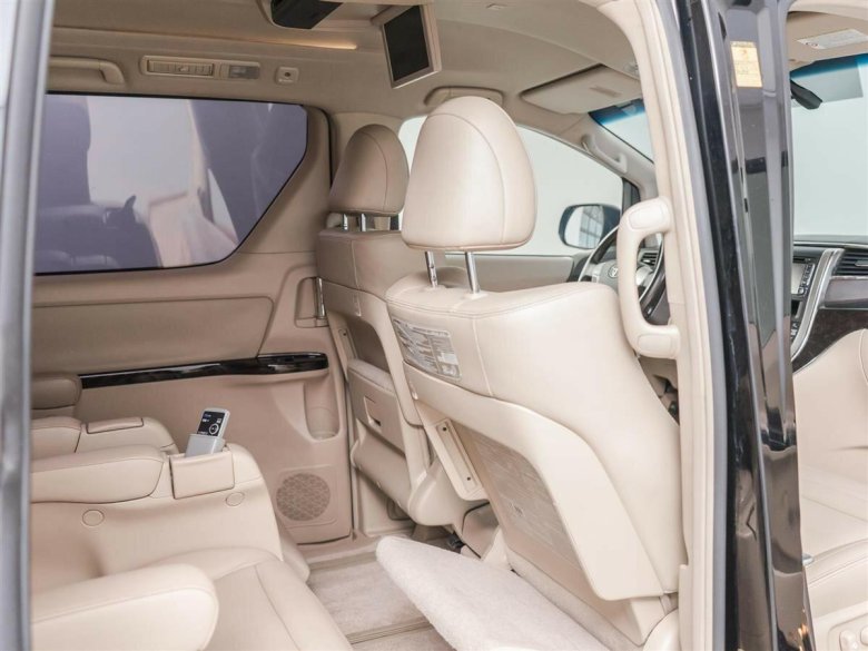 Тойота альфард