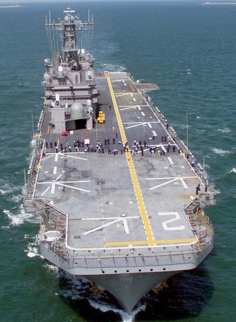 Uss nassau lha-4