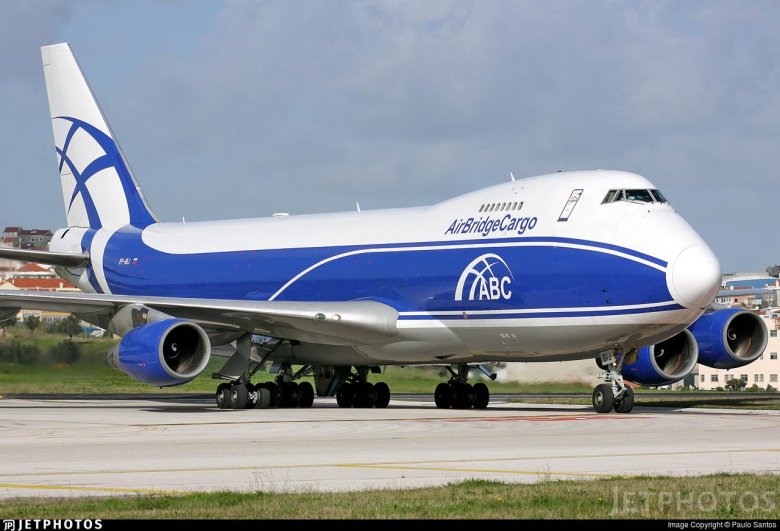 Боинг 747 карго