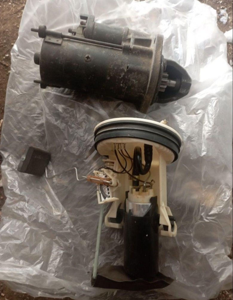 Бензонасос бмв