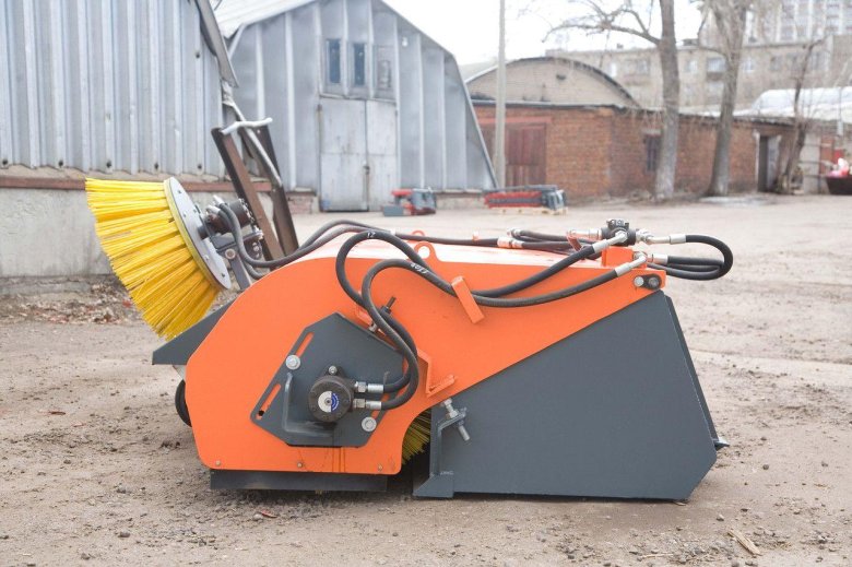 Щетка бункерная для минипогрузчика