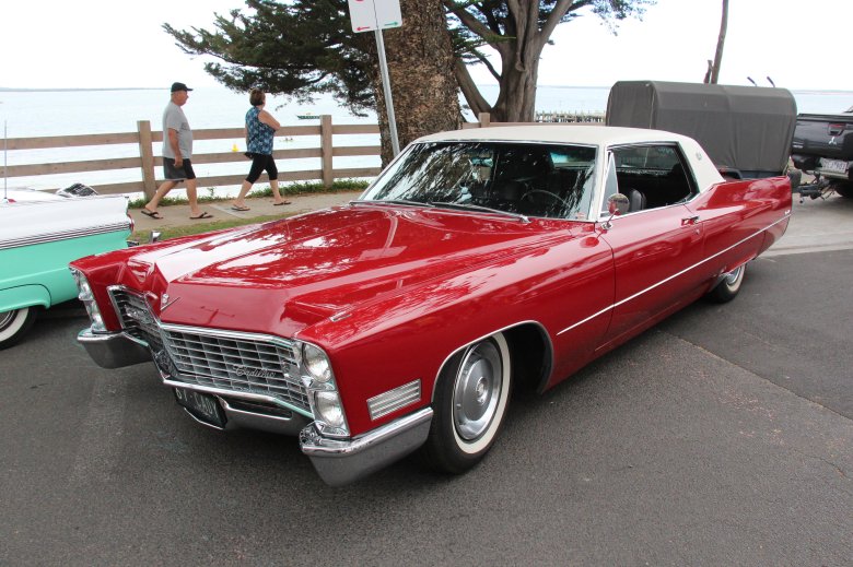 Кадиллак девиль 1967
