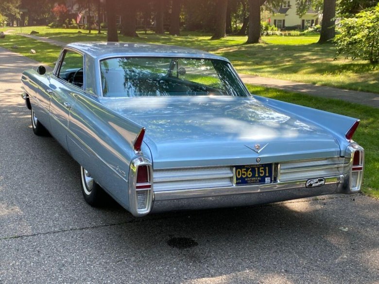 Cadillac sedan deville 1962