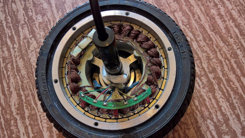 Мотор колесо для самоката