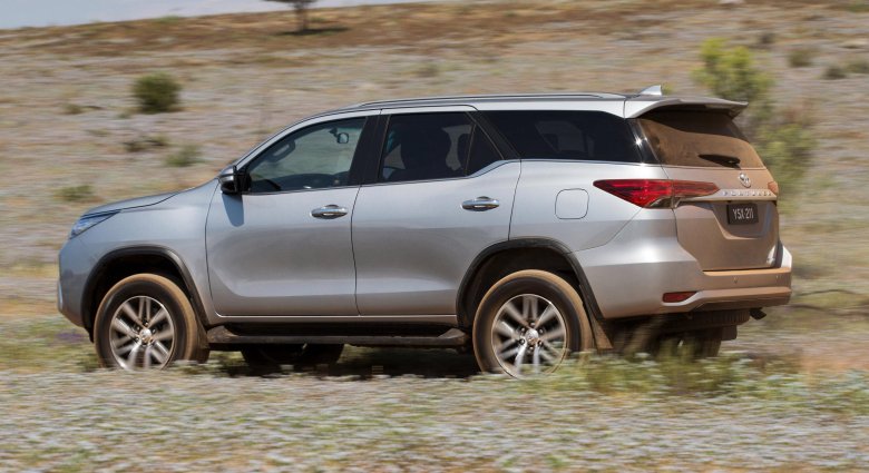 Новый джип тойота фортунер