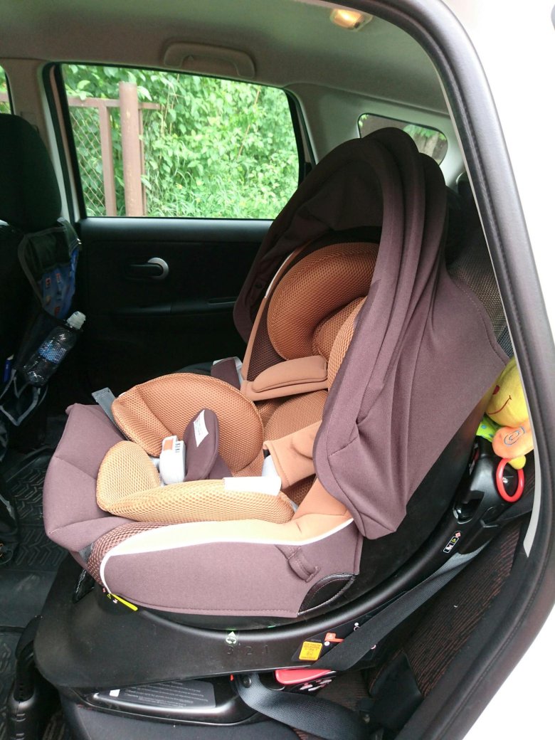 Evenflo автокресло