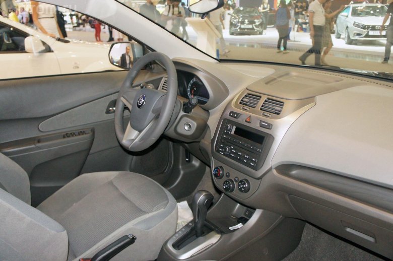 Ravon r4 шевроле кобальт