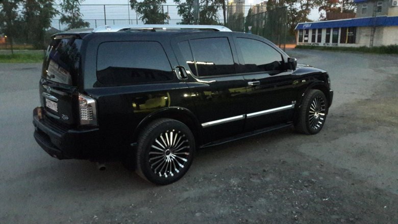 Infiniti qx56 2008 r22