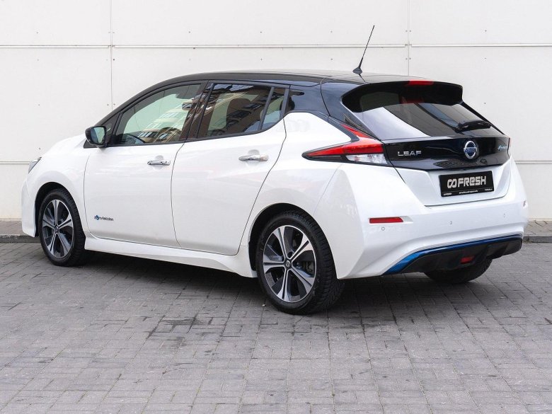 Ниссан лиф 2018